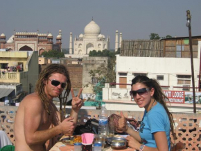 Hotel Sai Palace Walking Distance From Taj Mahal--View of Taj Mahal